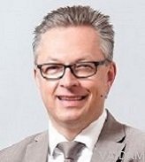 Dr. Arne-Joern Lemke