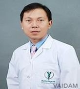 Dr. Rungsak Siwanuwatn