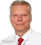 Prof. Dr. Arndt Borkhardt