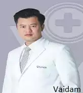 Dr. Ekkaphol Larpumnuayphol