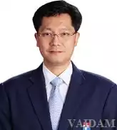 Dr. Siraruj Sakoolnamarka