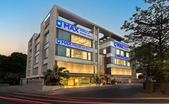 Max Med Center, Lajpat Nagar