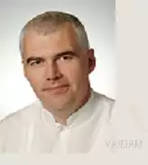 PD Dr. med. Sven Oehlschlager