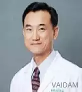 Prof. Apichat Asavamongkolkul